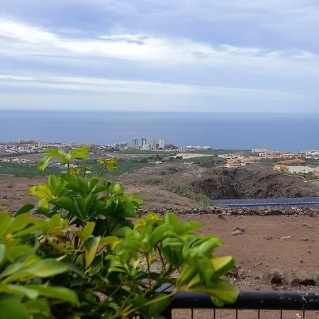 House With View And Jacuzzi In Adeje