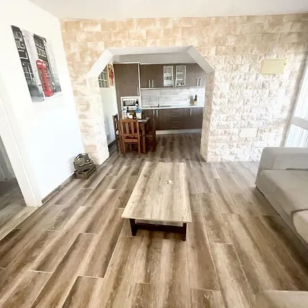 Nyaraló House With View And Jacuzzi In Adeje